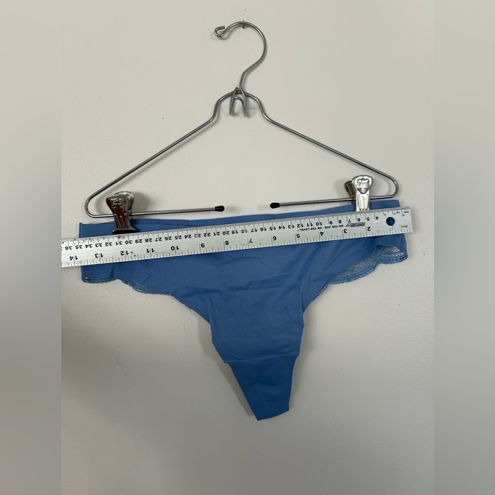 NWOT KNIX Essential Lace Thong Underwear Panties Medium Daylight - Picture 3 of 6